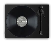 Pro-Ject E1 PHONO + AT3600L (2)