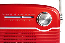Thomson RTS450BT - přenosné FM rádio s Bluetooth a solárním nabíjením (2)