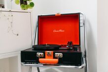 Lenco TT-110 - gramofon s reproduktory a Bluetooth (6)