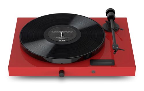 Pro-Ject JukeBox E1 + OM5e - Gramofon s vestavěným zesilovačem a přijímačem Bluetooth