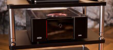 Mark Levinson No632  - Plně diskrétní High-End Dual-mono výkonový zesilovač 2 x 250 W (8)