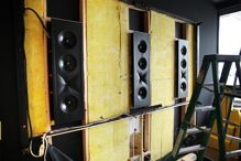 JBL Synthesis SCL-2 - 2,5-pásmový vestavný  reproduktor, 3 x 8", 450 W (17)
